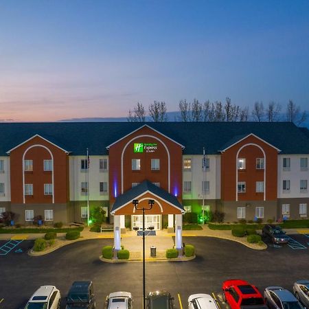 Holiday Inn Express Hotel & Suites Bedford By Ihg מראה חיצוני תמונה
