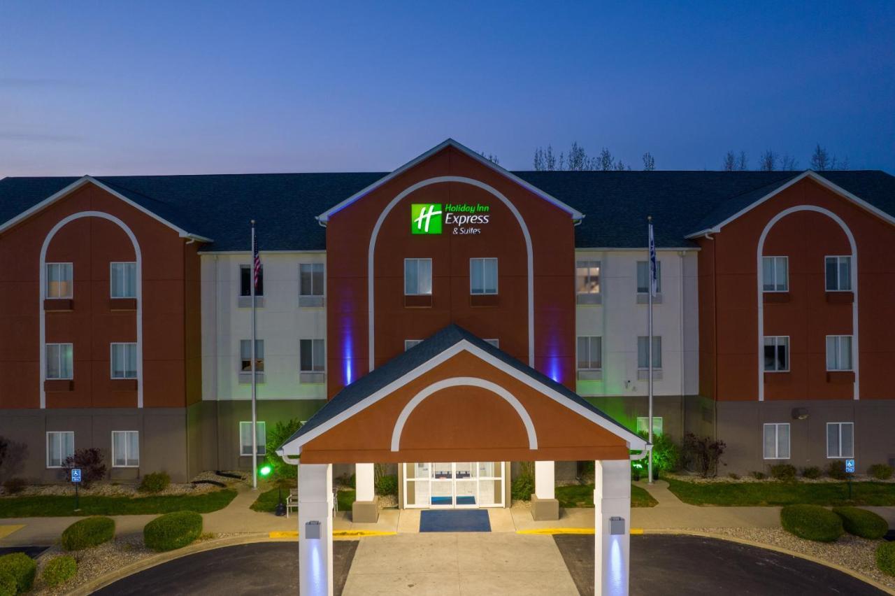 Holiday Inn Express Hotel & Suites Bedford By Ihg מראה חיצוני תמונה