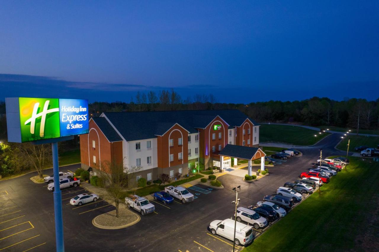 Holiday Inn Express Hotel & Suites Bedford By Ihg מראה חיצוני תמונה