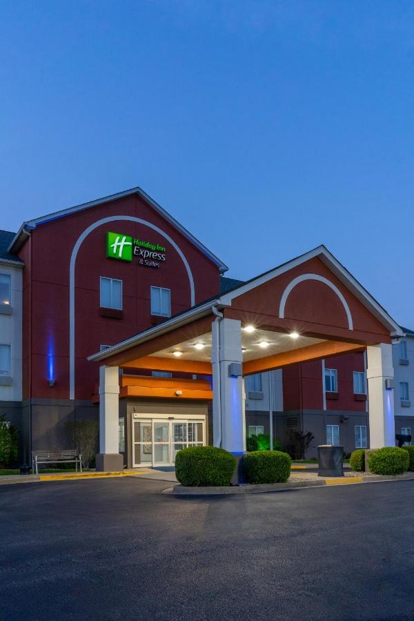 Holiday Inn Express Hotel & Suites Bedford By Ihg מראה חיצוני תמונה